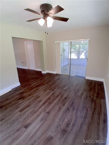 515 S Monroe Street, Beverly Hills, FL 34465