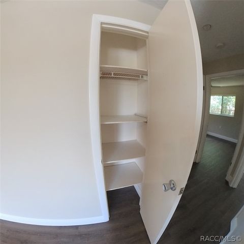515 S Monroe Street, Beverly Hills, FL 34465