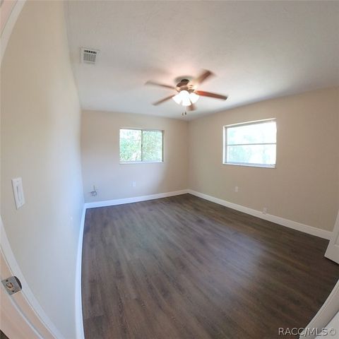 515 S Monroe Street, Beverly Hills, FL 34465