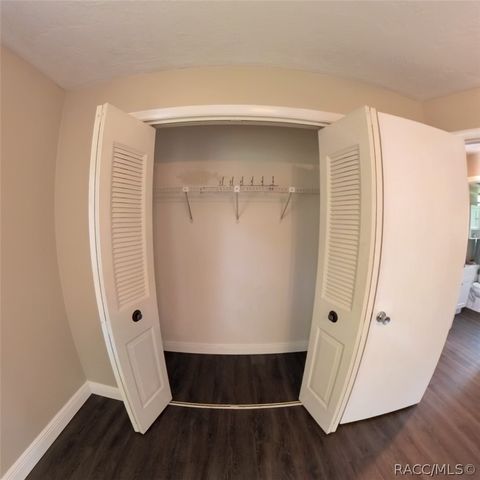 515 S Monroe Street, Beverly Hills, FL 34465