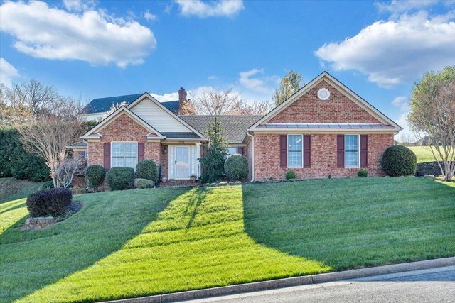 7973 Hollins Court DR, Roanoke, VA 24019