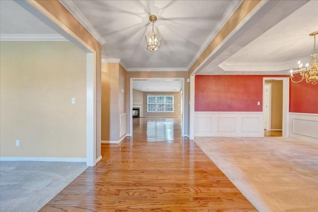 7973 Hollins Court DR, Roanoke, VA 24019