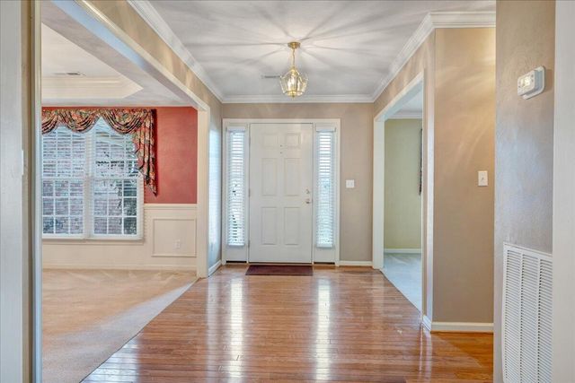 7973 Hollins Court DR, Roanoke, VA 24019