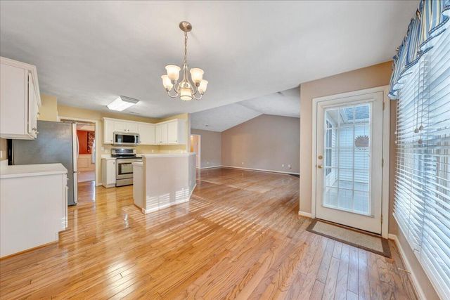 7973 Hollins Court DR, Roanoke, VA 24019