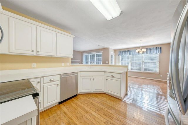 7973 Hollins Court DR, Roanoke, VA 24019