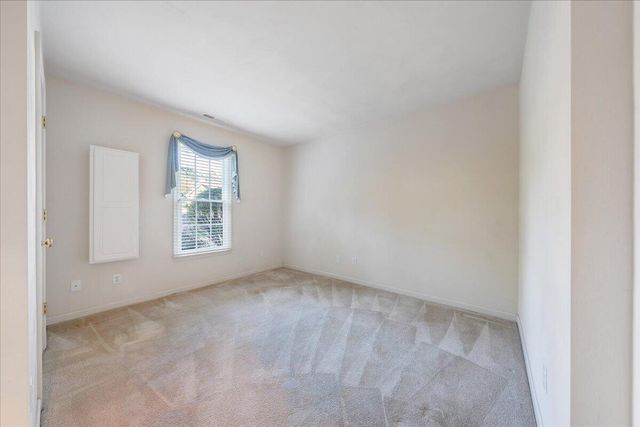 7973 Hollins Court DR, Roanoke, VA 24019