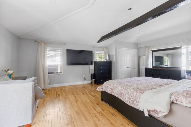 156 Boundary St, Brockton, MA 02302