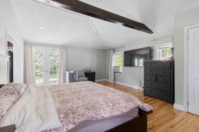 156 Boundary St, Brockton, MA 02302