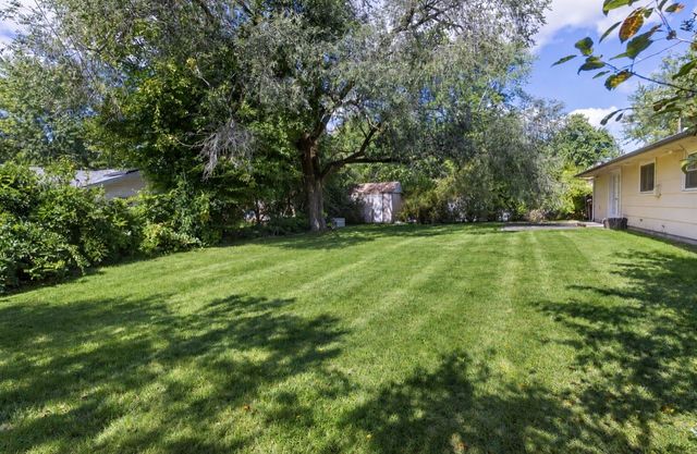 156 Boundary St, Brockton, MA 02302