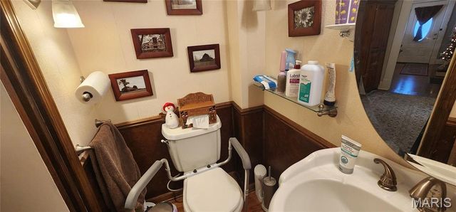 1718 Swanwick Street, Chester, IL 62233