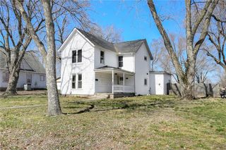 403 E Market Street, Warrensburg, MO 64093