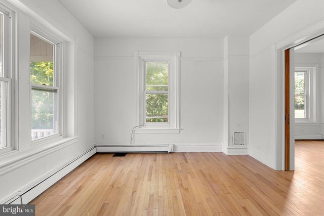 1630 E EMMAUS AVE, Allentown, PA 18103