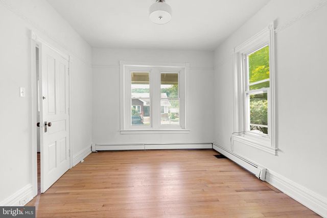 1630 E EMMAUS AVE, Allentown, PA 18103