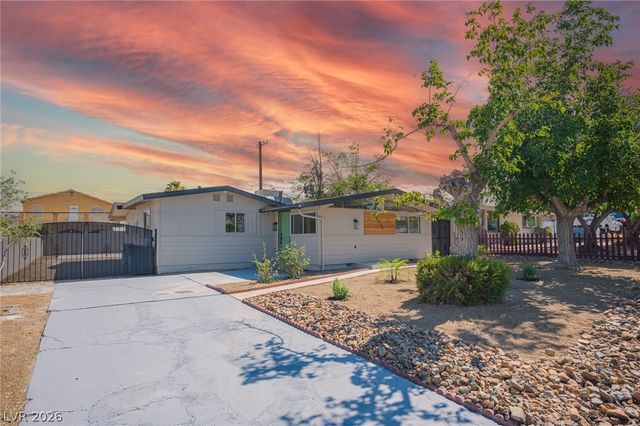 5317 Evergreen Avenue, Las Vegas, NV 89107
