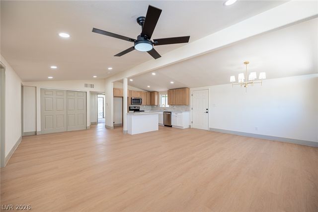 5317 Evergreen Avenue, Las Vegas, NV 89107