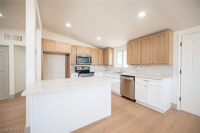 5317 Evergreen Avenue, Las Vegas, NV 89107