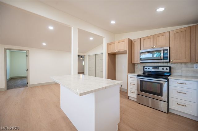 5317 Evergreen Avenue, Las Vegas, NV 89107