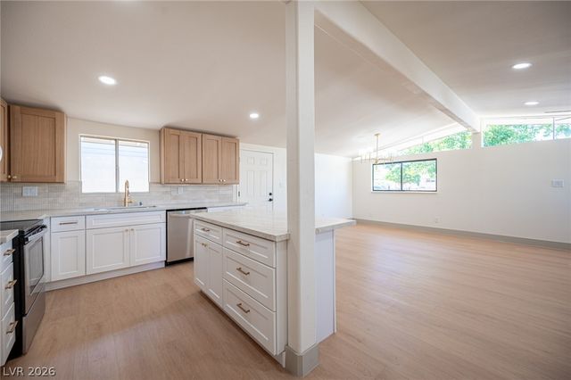 5317 Evergreen Avenue, Las Vegas, NV 89107