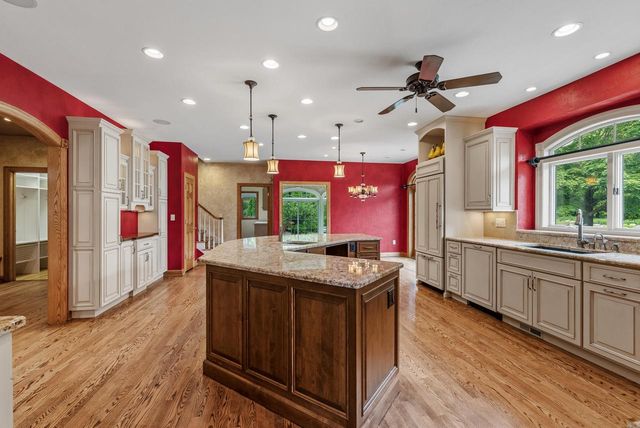 3230 Fordham COURT, Brookfield, WI 53005