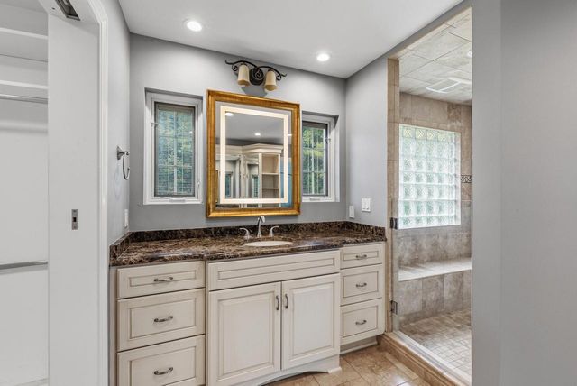 3230 Fordham COURT, Brookfield, WI 53005
