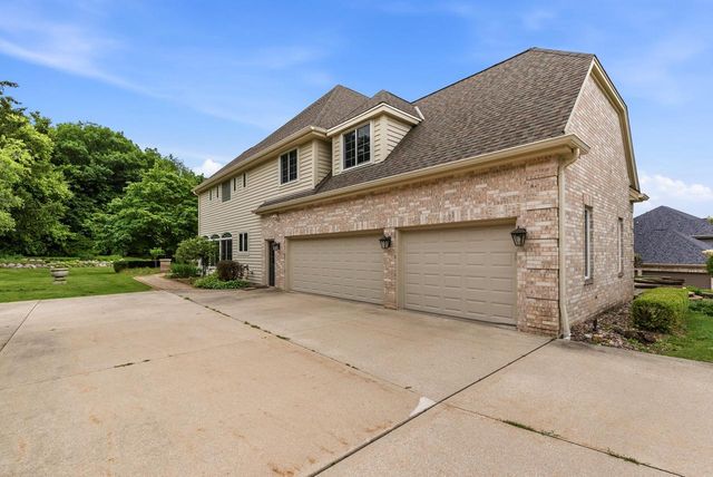3230 Fordham COURT, Brookfield, WI 53005