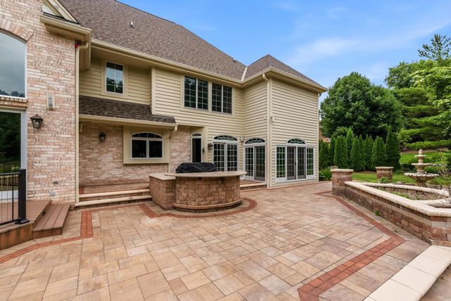 3230 Fordham COURT, Brookfield, WI 53005