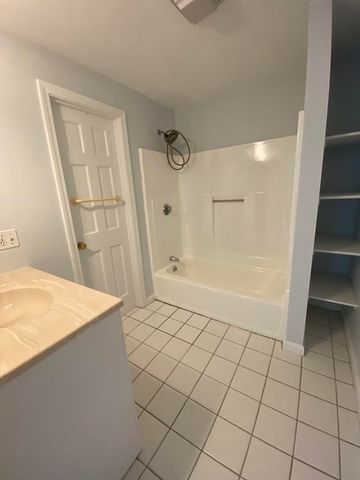 1047 Washington Street 2, Newton, MA 02465