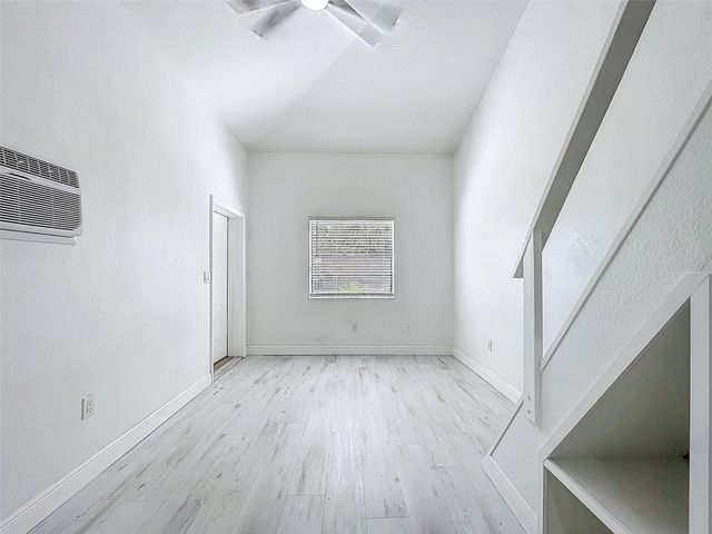 1600 PASADENA DR A, Dunedin, FL 34698