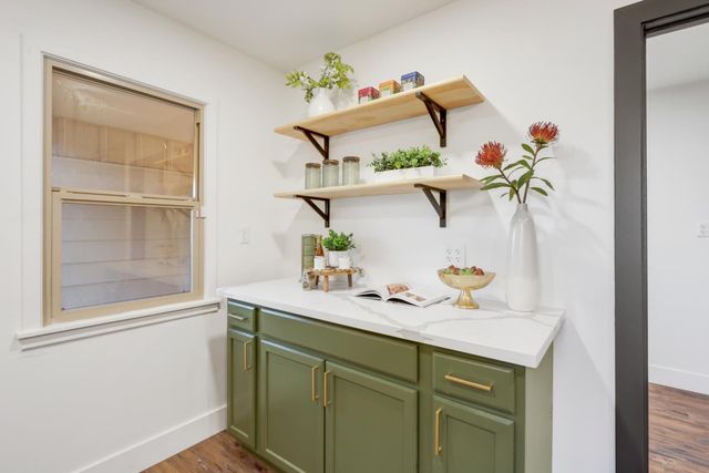 7750 Twin Oaks Ave, Citrus Heights, CA 95610