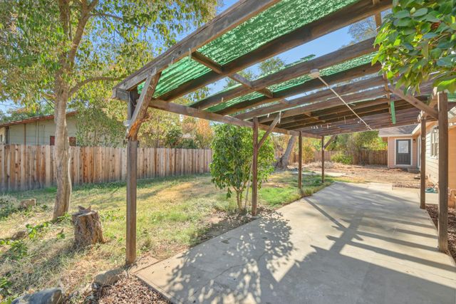 7750 Twin Oaks Ave, Citrus Heights, CA 95610