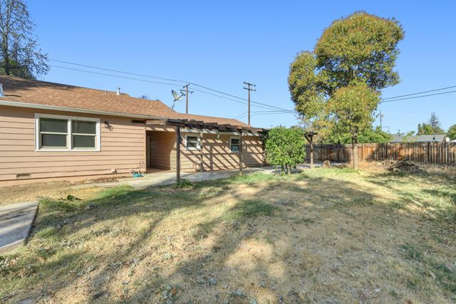 7750 Twin Oaks Ave, Citrus Heights, CA 95610