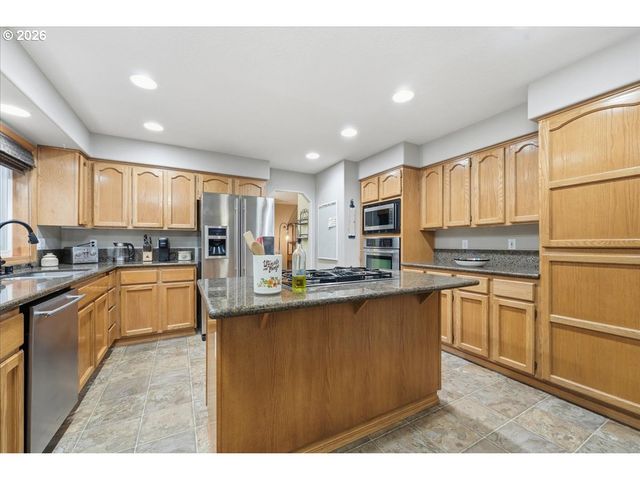 4616 Nw VALLEY St, Camas, WA 98607