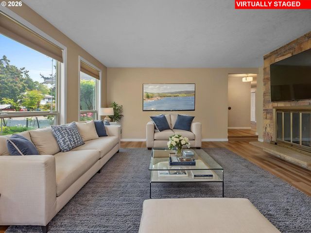 12960 Sw TAPADERA St, Beaverton, OR 97008