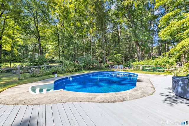 48 Crestwood Road, Monroe, CT 06468