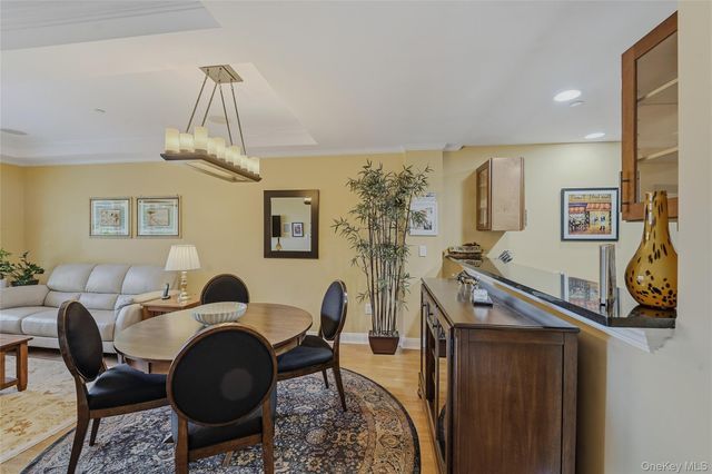 225 Stanley Avenue 107, Mamaroneck, NY 10543