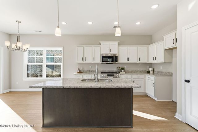 8008 Happy Jack Way, Louisville, KY 40299