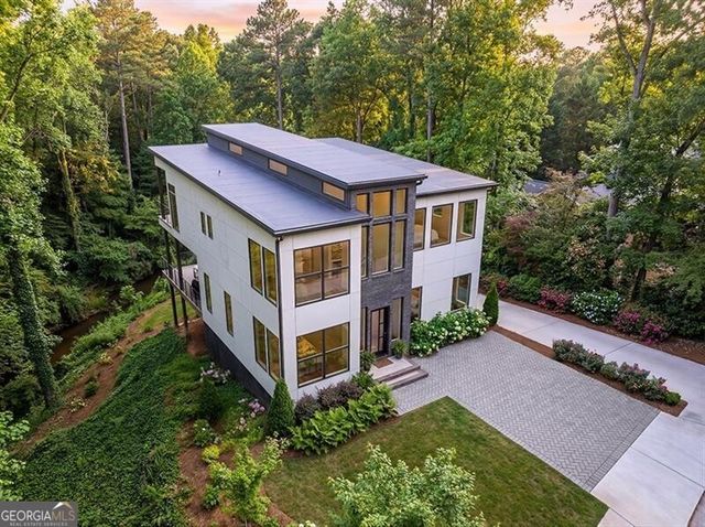 1424 Sylvan Circle NE, Brookhaven, GA 30319