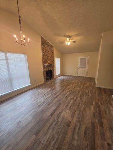 713 Denmark Drive, Mesquite, TX 75149