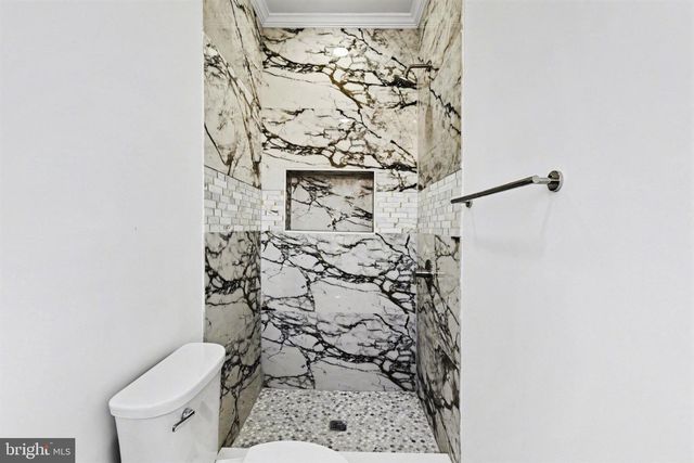 210 MONASTERY AVE, Baltimore, MD 21229