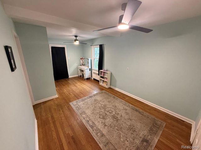 724 Kensington Avenue, Flint, MI 48503