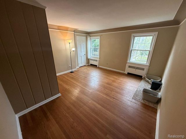 724 Kensington Avenue, Flint, MI 48503