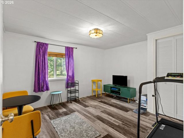 147 CARLON LOOP Rd, Longview, WA 98632