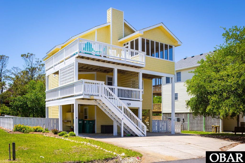 Image 2 of property listing at 759 Sand Dollar Court Lot 176, Corolla, NC 27927