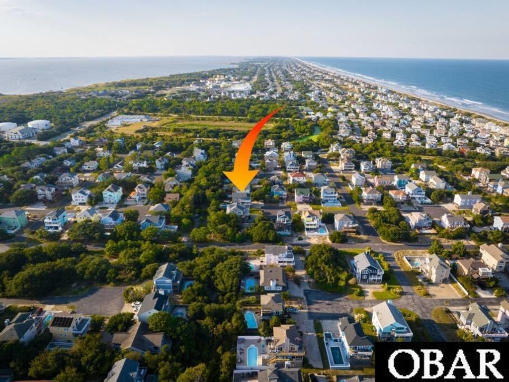 Image 6 of property listing at 759 Sand Dollar Court Lot 176, Corolla, NC 27927