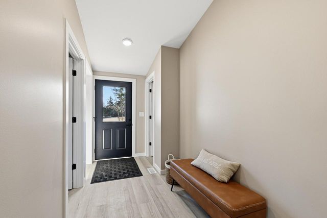 8751 368th AVENUE, Burlington, WI 53105