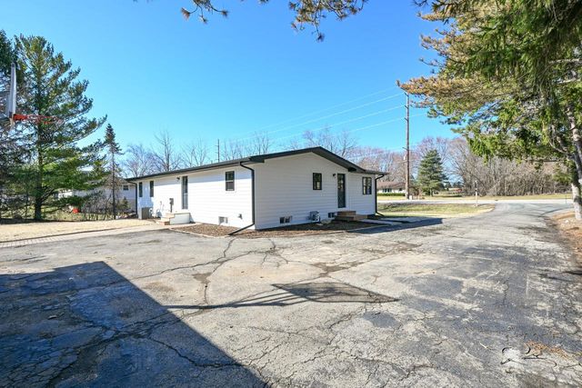 8751 368th AVENUE, Burlington, WI 53105