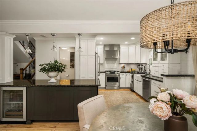 683 Vista Bonita, Newport Beach, CA 92660