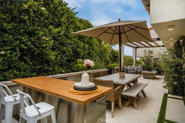 683 Vista Bonita, Newport Beach, CA 92660