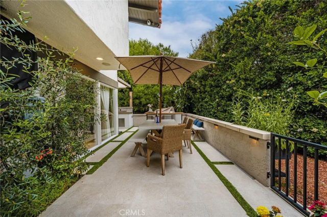 683 Vista Bonita, Newport Beach, CA 92660