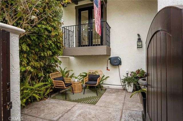 683 Vista Bonita, Newport Beach, CA 92660
